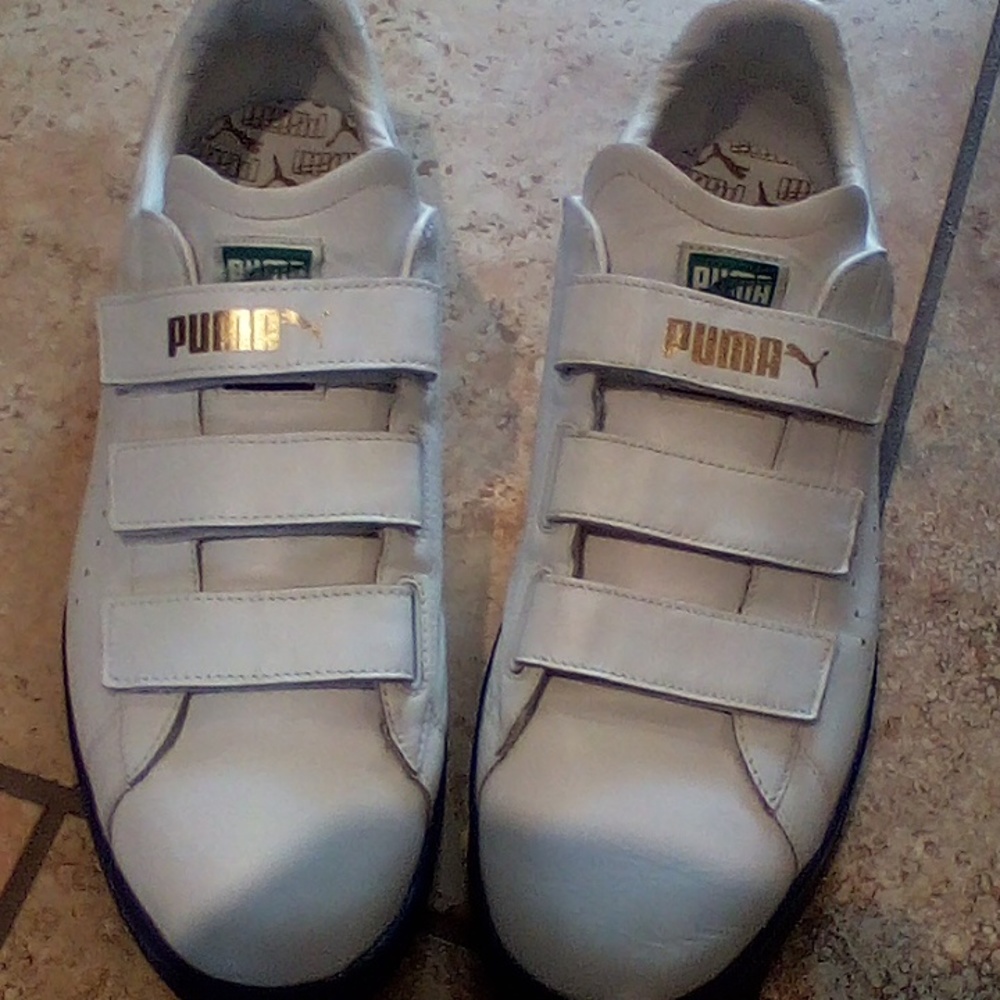 Puma court star
